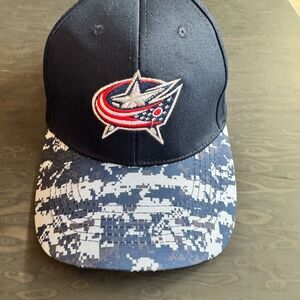 Columbus Blue Jackets Navy Blue Cap with Camo Brim